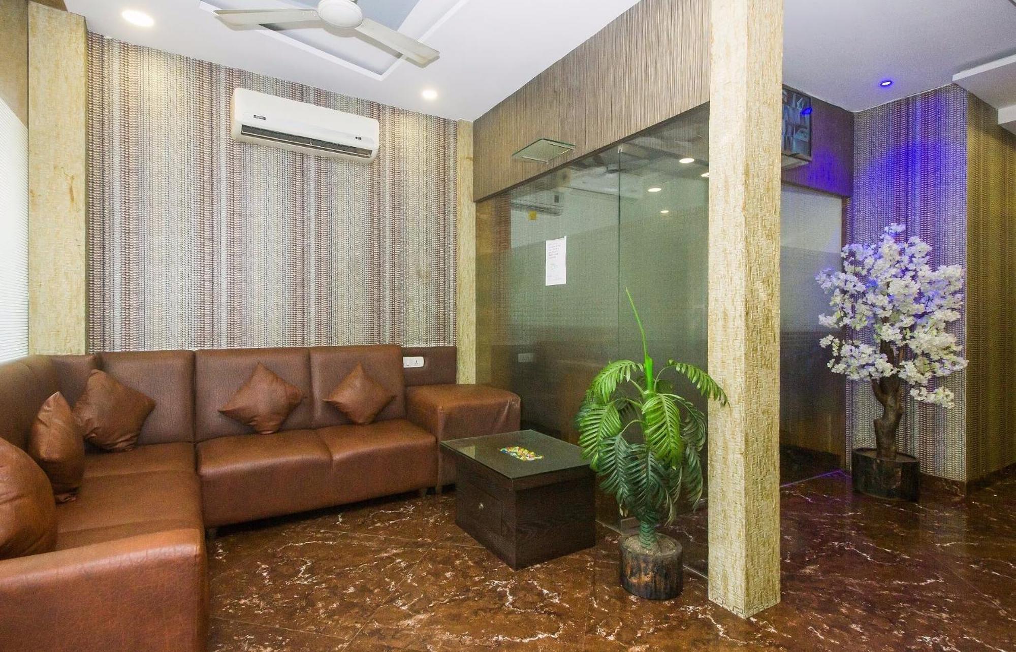 Capital O Hotel Pearl Near Us Embassy Mumbai Eksteriør bilde